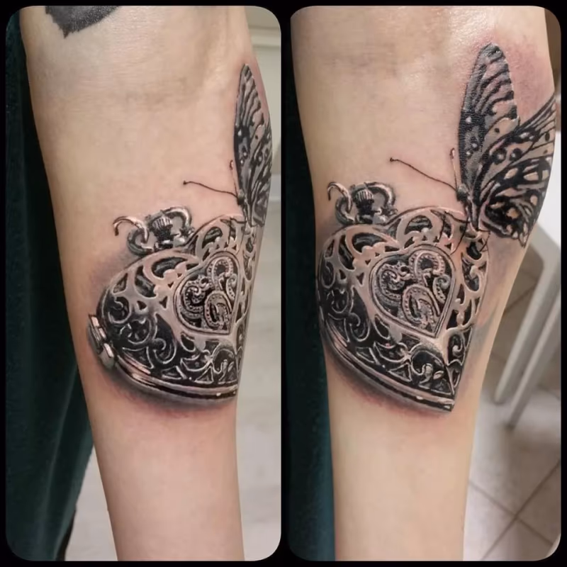 Roberto Gasperi 26.10. - 30.10. — Tattoo 14 | Realismus · Blackwork · Black & Grey | Tattoo-Werk Wien