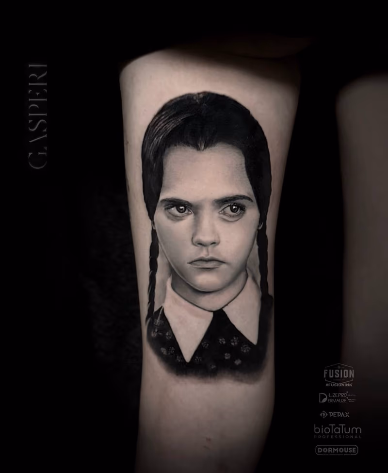 Roberto Gasperi 26.10. - 30.10. — Tattoo 17 | Realismus · Blackwork · Black & Grey | Tattoo-Werk Wien