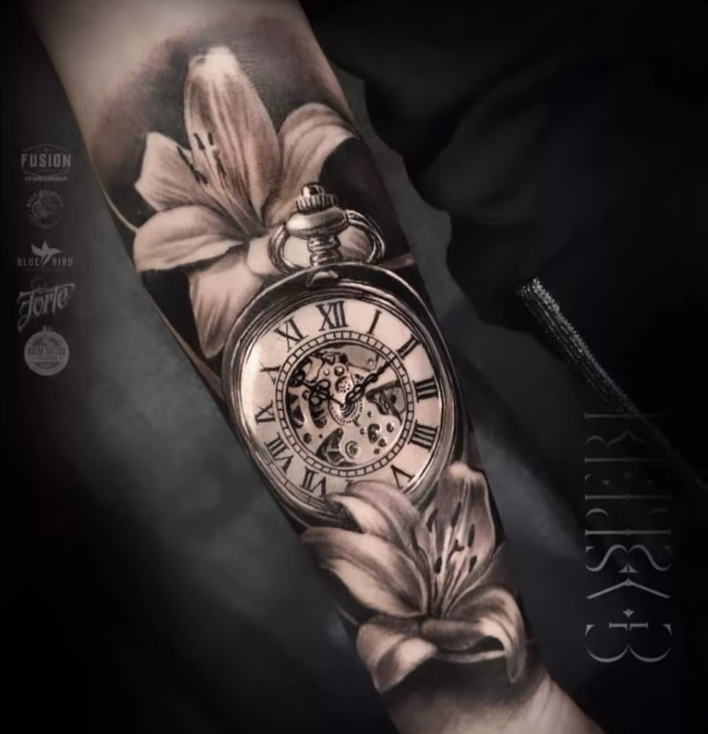 Roberto Gasperi 26.10. - 30.10. — Tattoo 6 | Realismus · Blackwork · Black & Grey | Tattoo-Werk Wien
